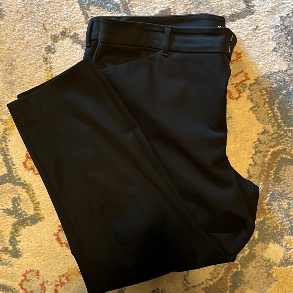 Old Navy Black Pixie Pants